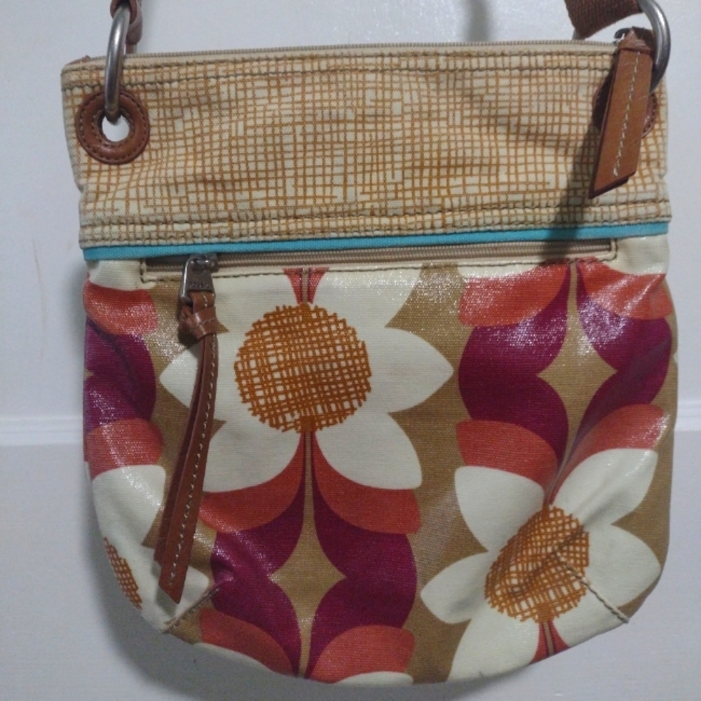 Fossil Key-Per Crossbody Bag Purse